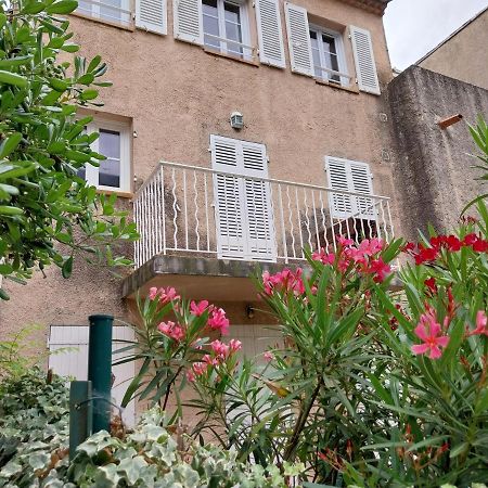 Appartement Port De イエール エクステリア 写真