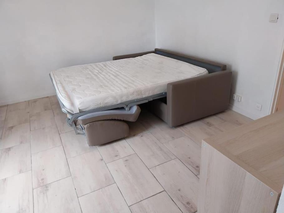 Appartement Port De イエール エクステリア 写真