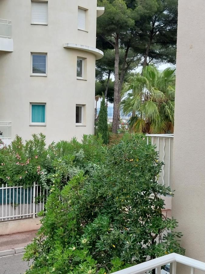 Appartement Port De イエール エクステリア 写真